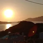 Malum Sunset View Vakantiehuis Tripití